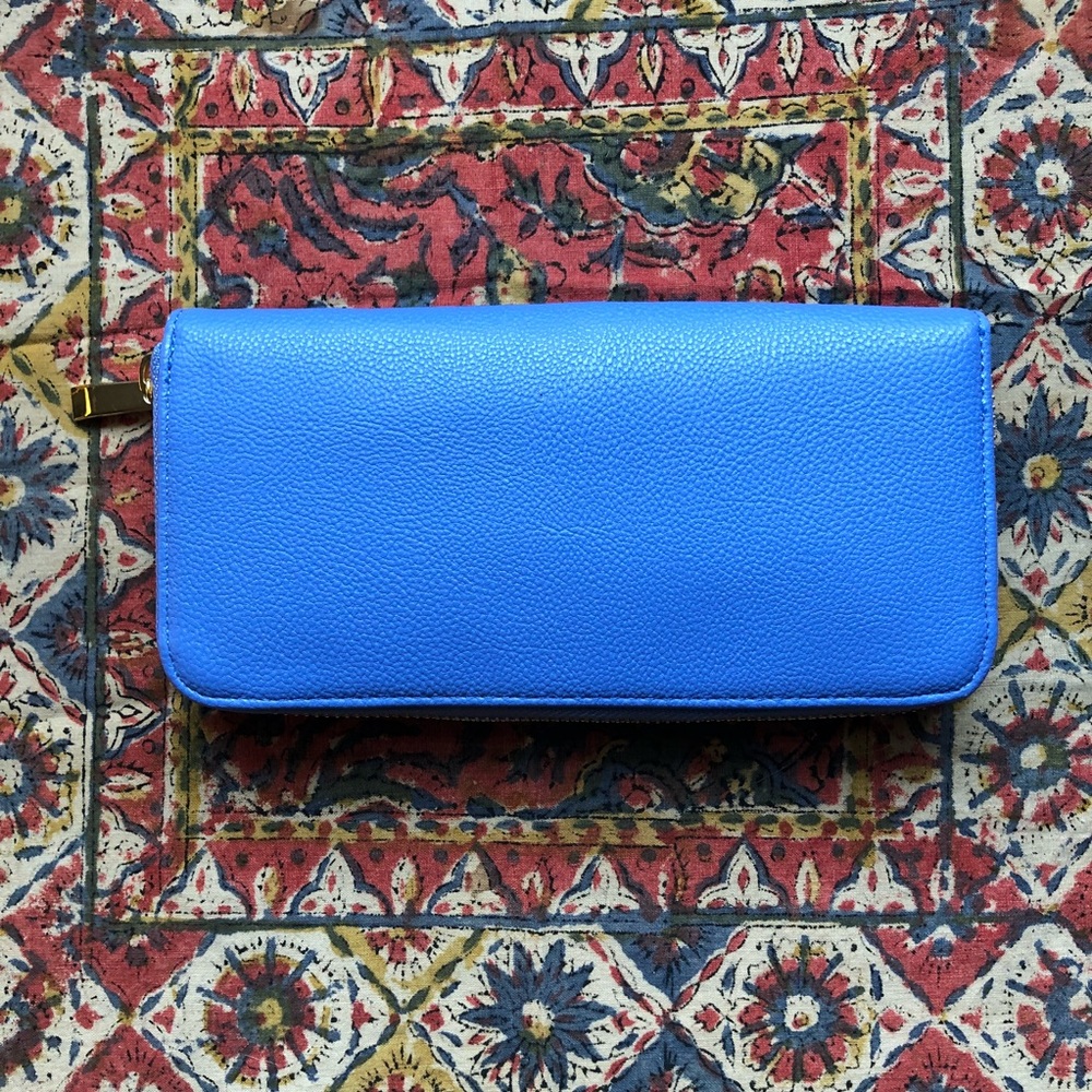 NWOT periwinkle blue and gold leather wallet
